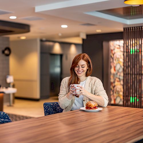 River's Edge Hotel Portland, Tapestry Collection by Hilton