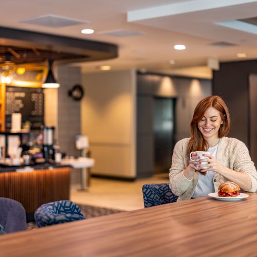 River's Edge Hotel Portland, Tapestry Collection by Hilton